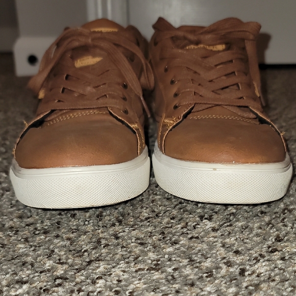Levi's 501 Tan Sneakers - Picture 5 of 10